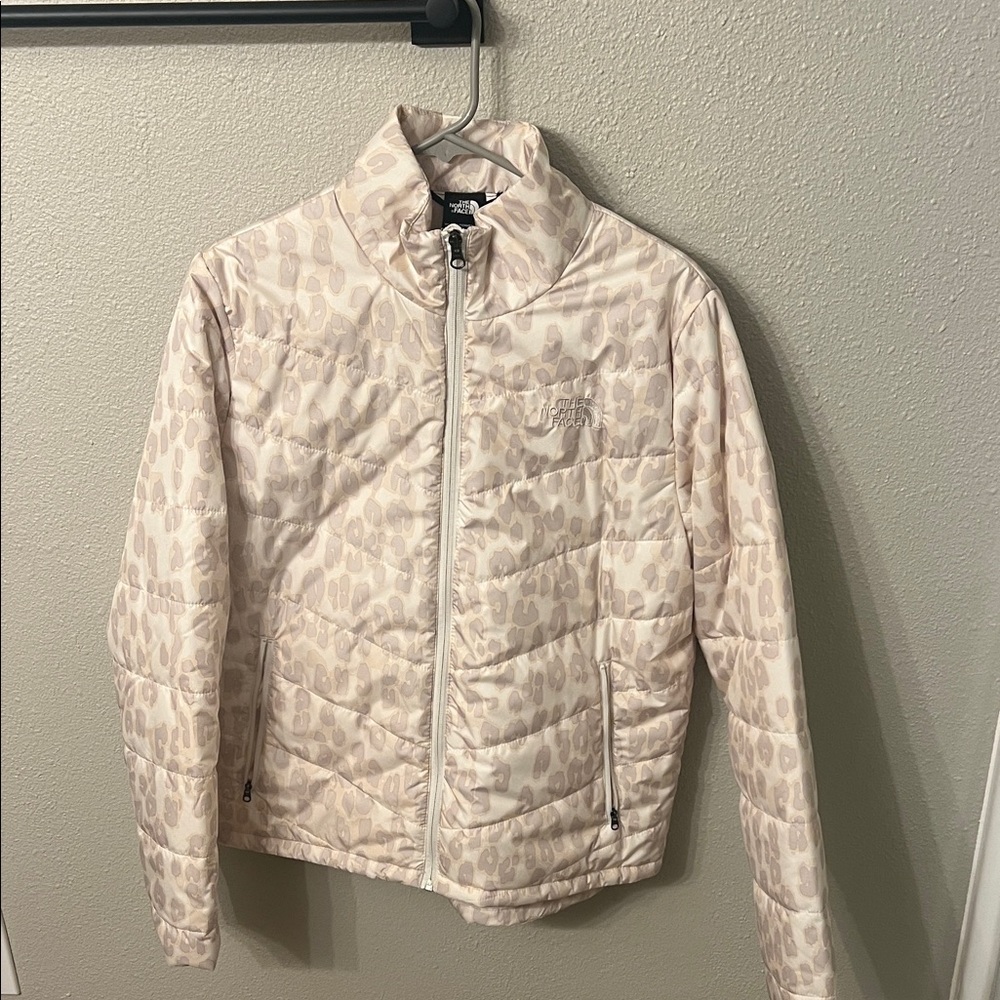 The North Face Women's Beige Patterned Puffer Jacket